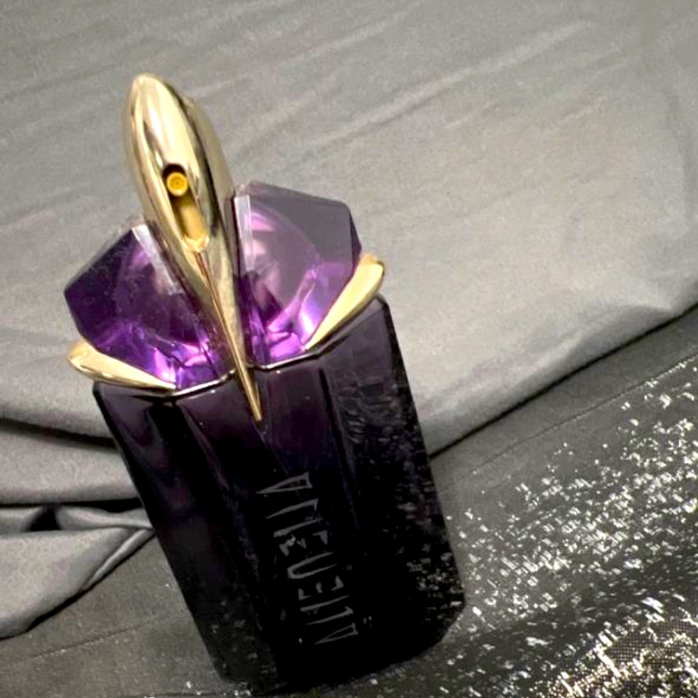 Alien Parfum - the refillable!